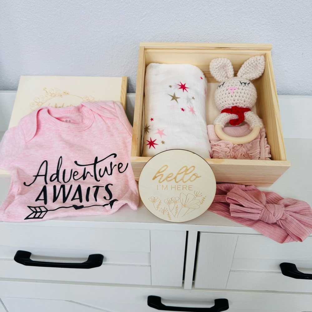 [SOLD]Wooden Newborn Gift Box Set 0-3 Months Swaddle Blanket, Teether, Onesie